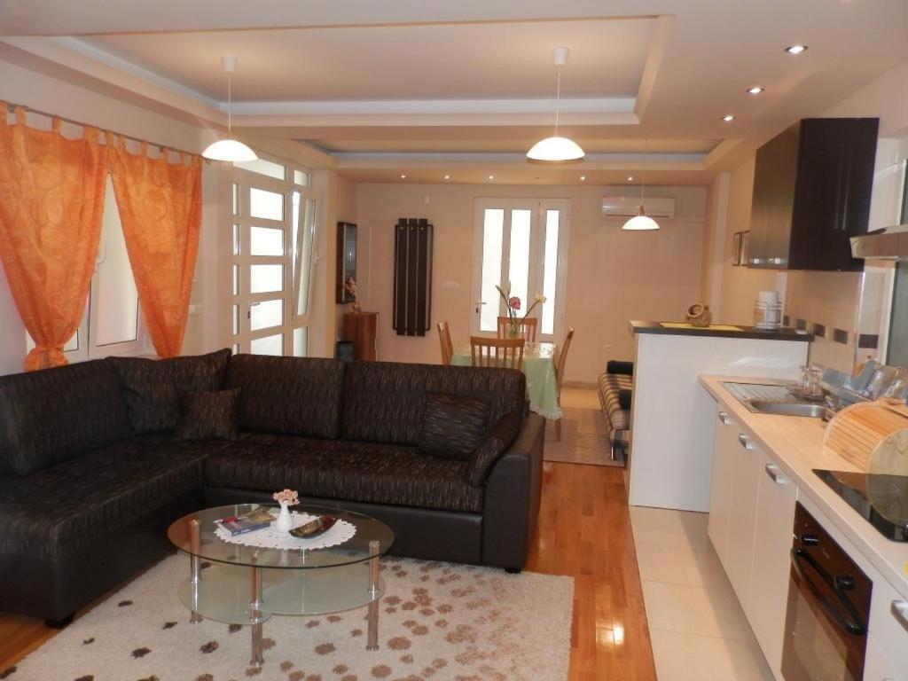 דוברובניק Apartment Kip With Free Parking מראה חיצוני תמונה